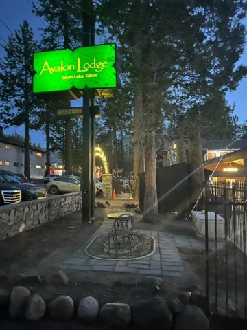 Lodge Avalon South Lake Tahoe